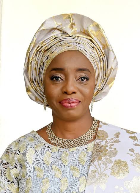 Sanwo-Olu’s wife launches N70m fund for children’s surgical care