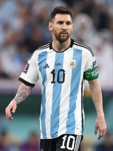 Lionel Messi suffers hamstring fatigue, return date unclear